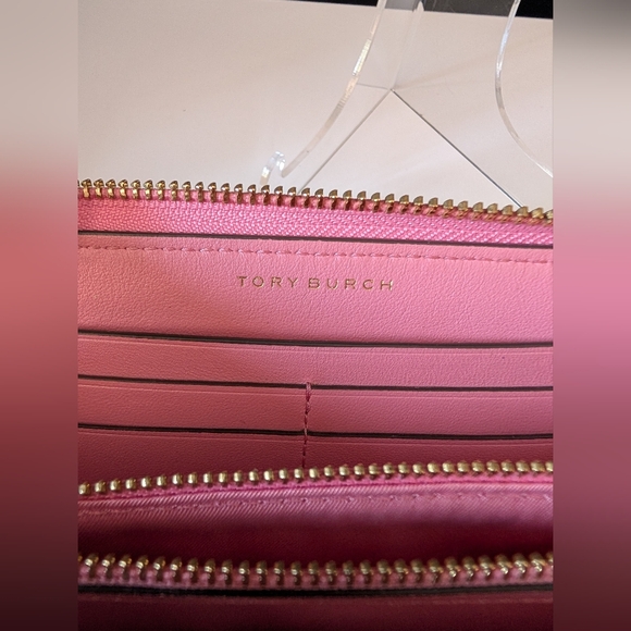 NWOT Tory Burch Kira Chevron Pink Leather Zippy Wallet - Picture 11 of 11